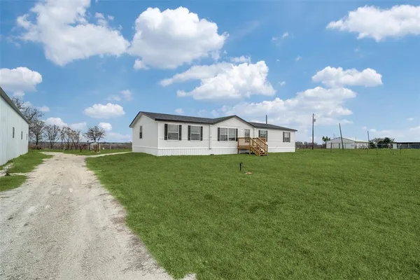 $495,000 | 850 Hcr 3138 Street South, Bynum, TX 76631