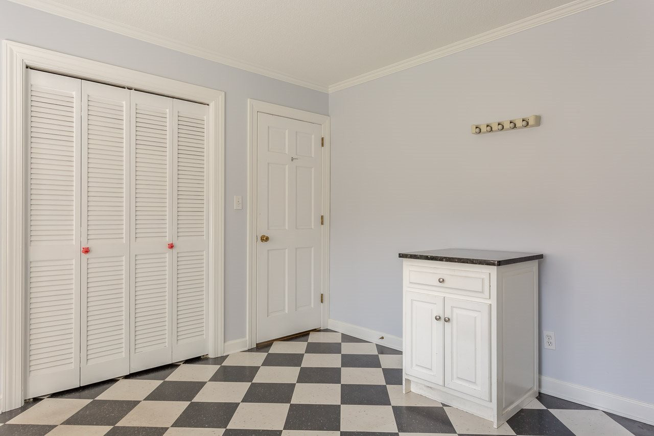 1004 Deboy Street Raleigh, NC 27606 - Photo 16 of 24 Photo 16