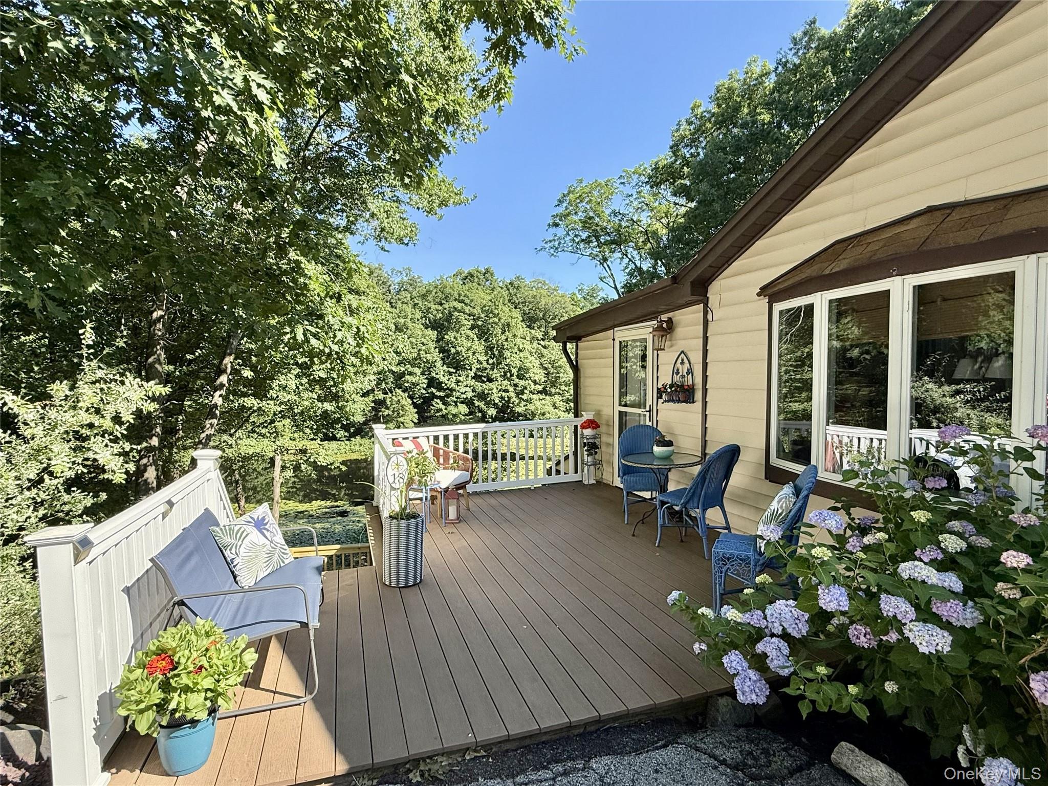 18 Sylvan Road Lake Peekskill, NY 10537 - Photo 9 of 14