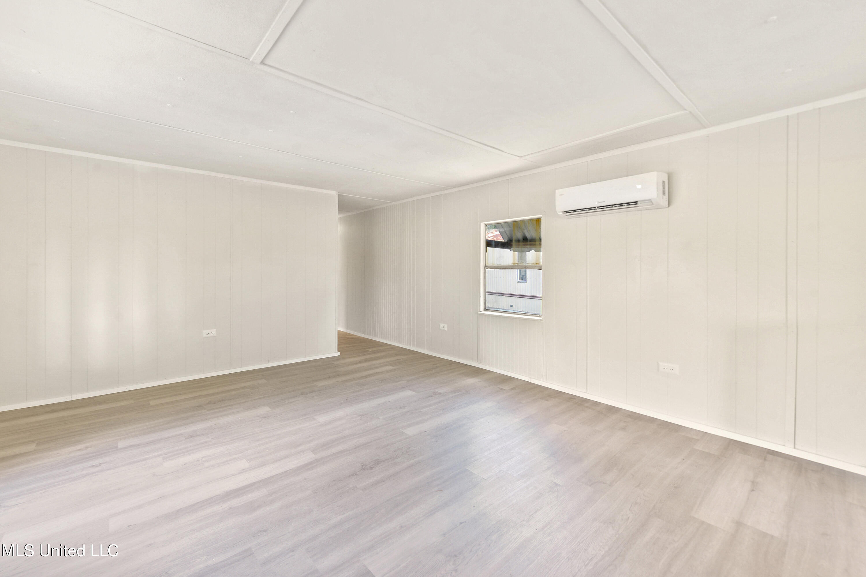11213 Dobson Road, Unit 11 Gulfport, MS 39503 - Photo 7 of 15 007