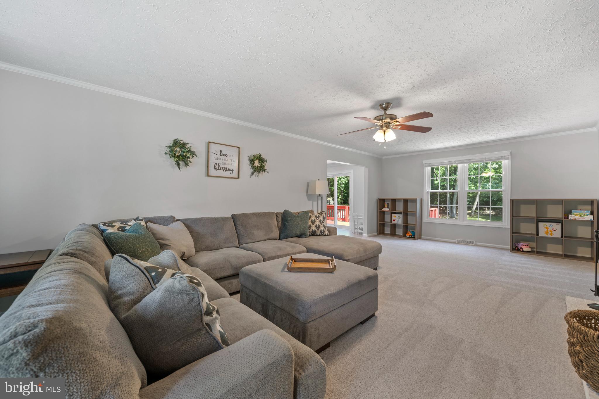 2816 Ridge Road Waldorf, MD 20603 - Photo 15 of 43 Family room