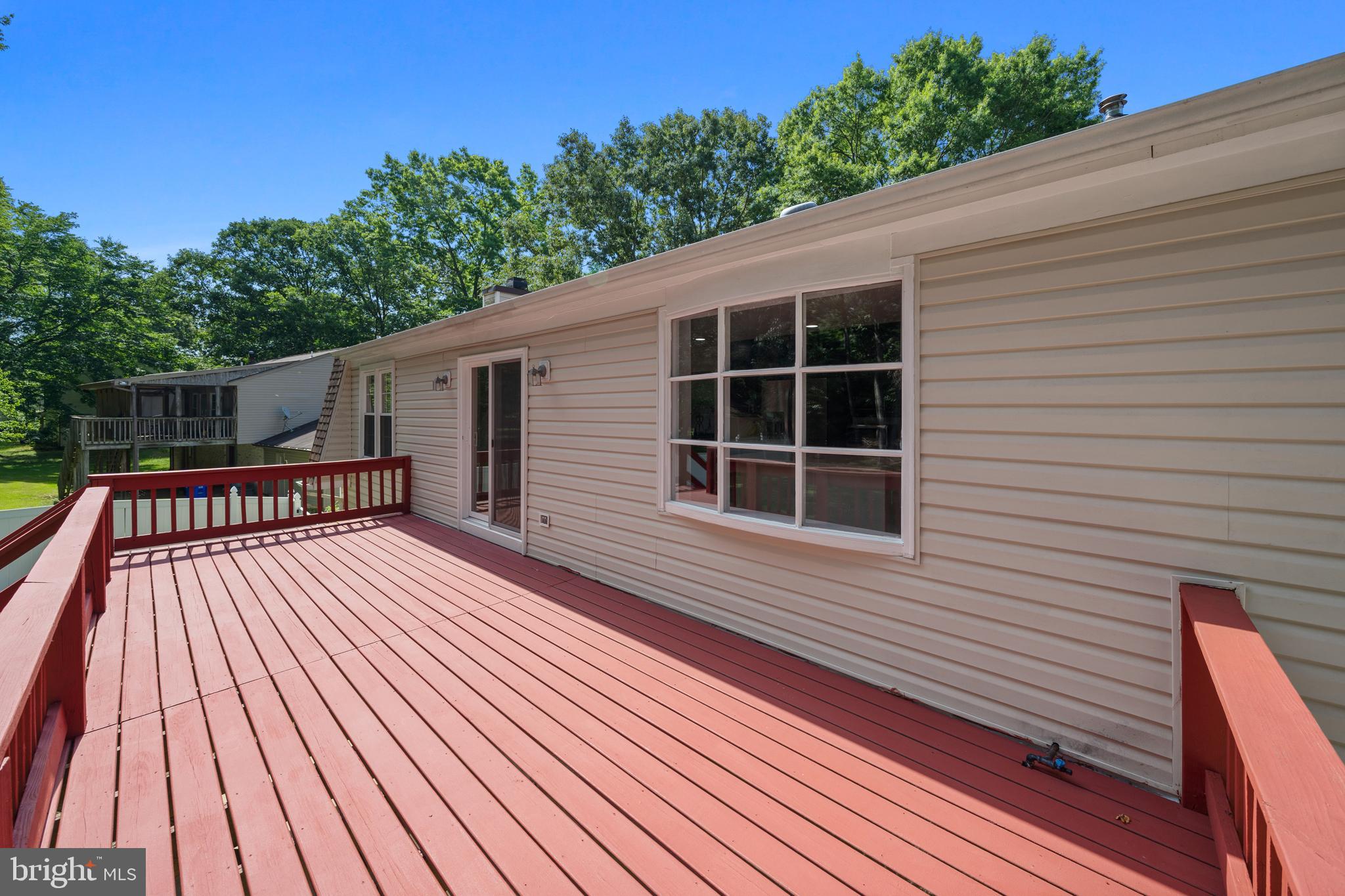 2816 Ridge Road Waldorf, MD 20603 - Photo 30 of 43 Spacious deck