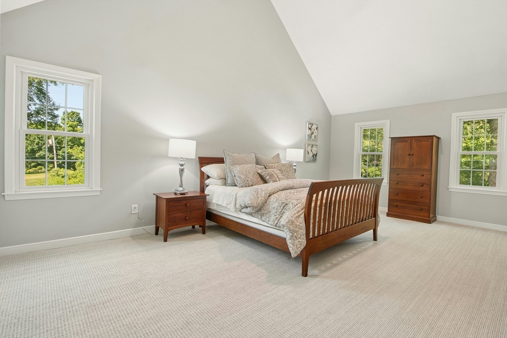 12 Dicarlo Road Hopkinton, MA 01748 - Photo 18 of 27