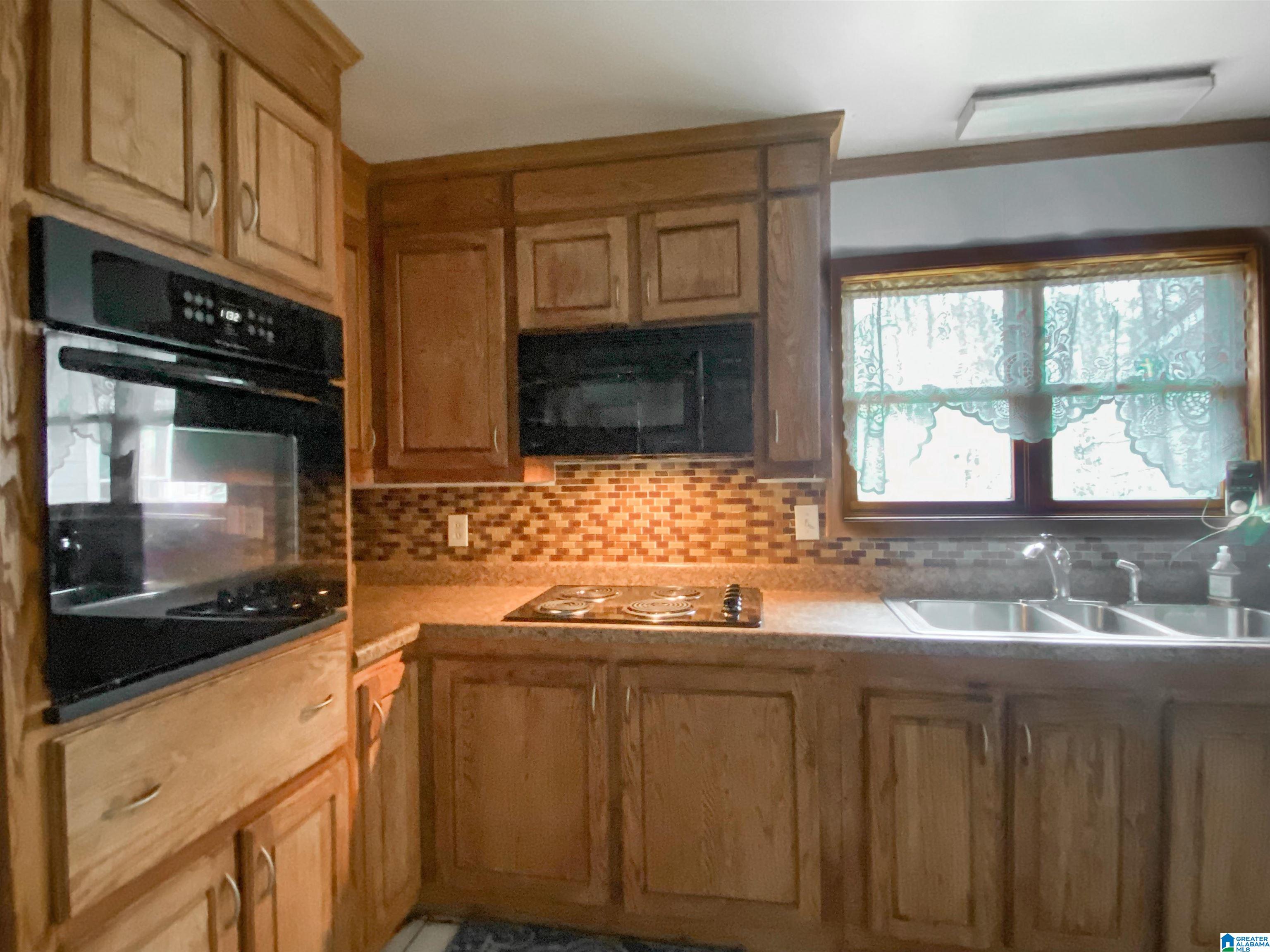376 Jent Road Cordova, AL 35550 - Photo 7 of 21