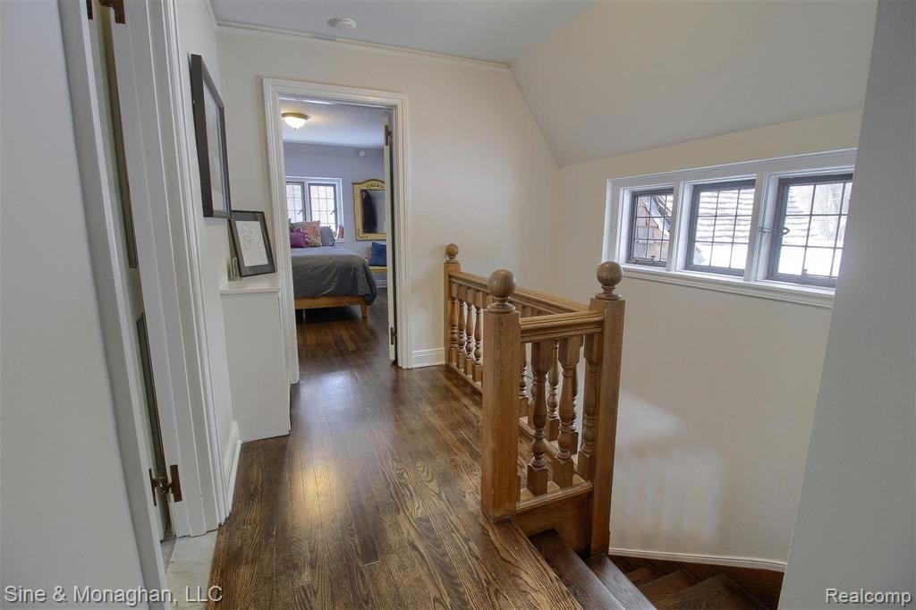 1017 Lake Shore Road Grosse Pointe Shores, MI 48236 - Photo 31 of 55