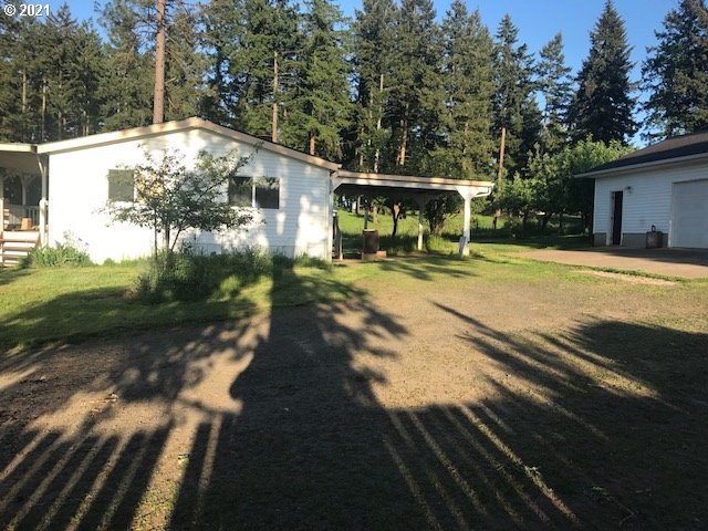 26338 Cory Road Junction City, OR 97448 - Photo 3 of 23 Gallery Image 3