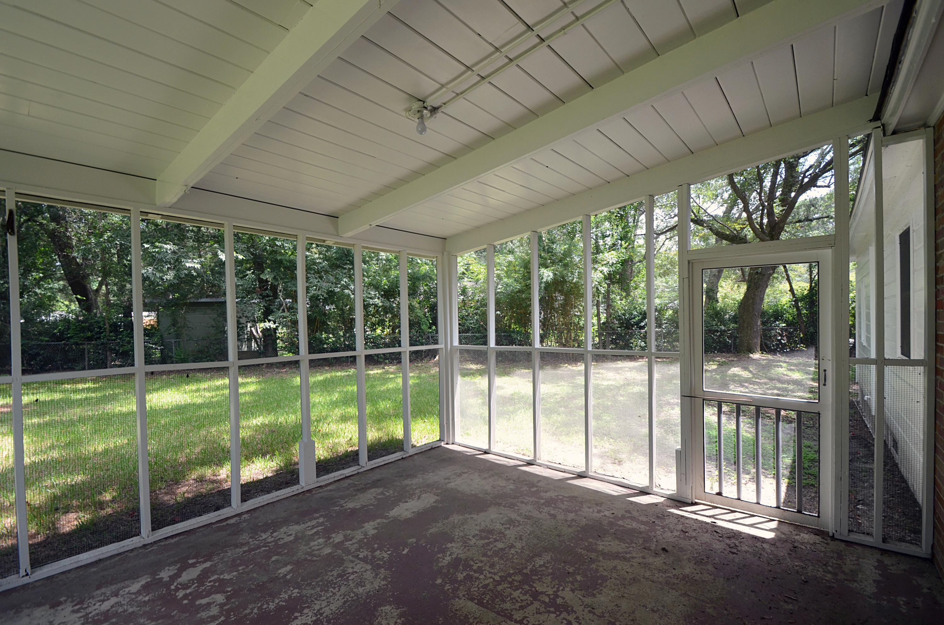 1986 Teakwood Road Charleston, SC 29414 - Photo 15 of 15 DSC_0287