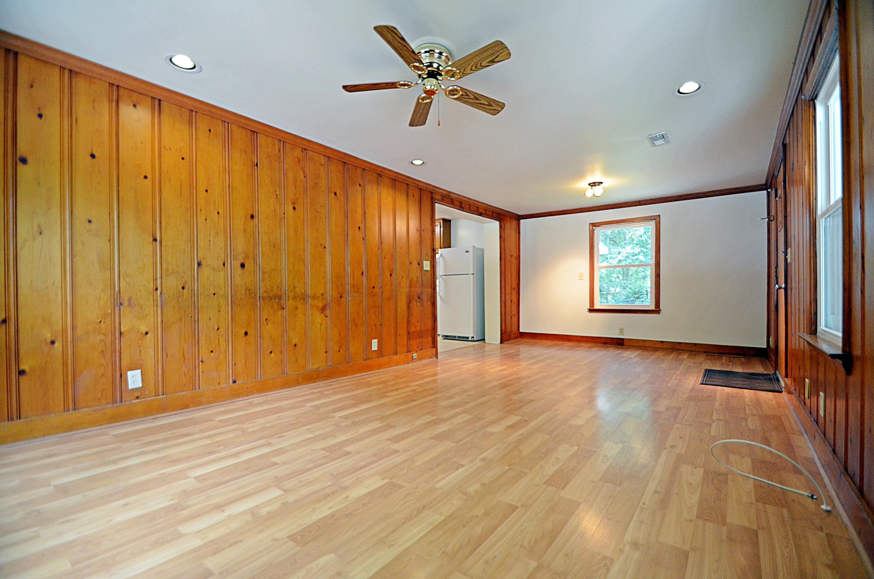 1986 Teakwood Road Charleston, SC 29414 - Photo 4 of 15 DSC_0276