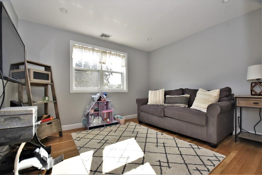 16 Margaret Road Stoneham, MA 02180 - Photo 15 of 30 Gallery Image 15