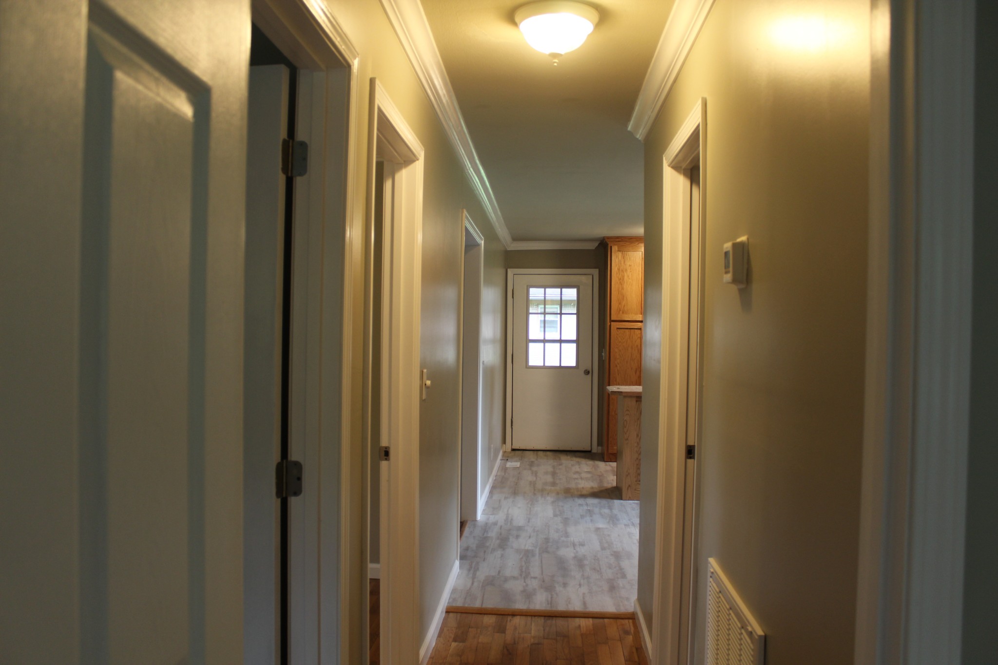 70 Pond Drive Tennessee Ridge, TN 37178 - Photo 15 of 28 a view of a bathroom from a hallway