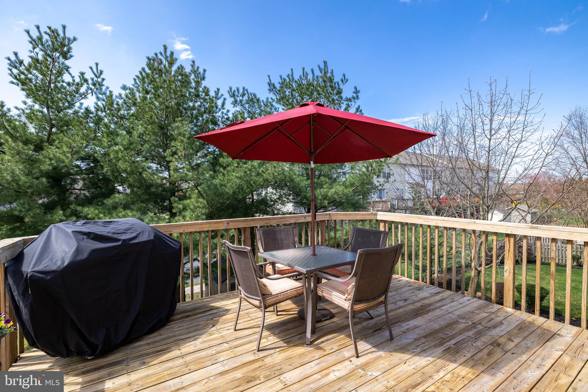 26 Weatherly Road Delran, NJ 08075 - Photo 14 of 40 Deck
