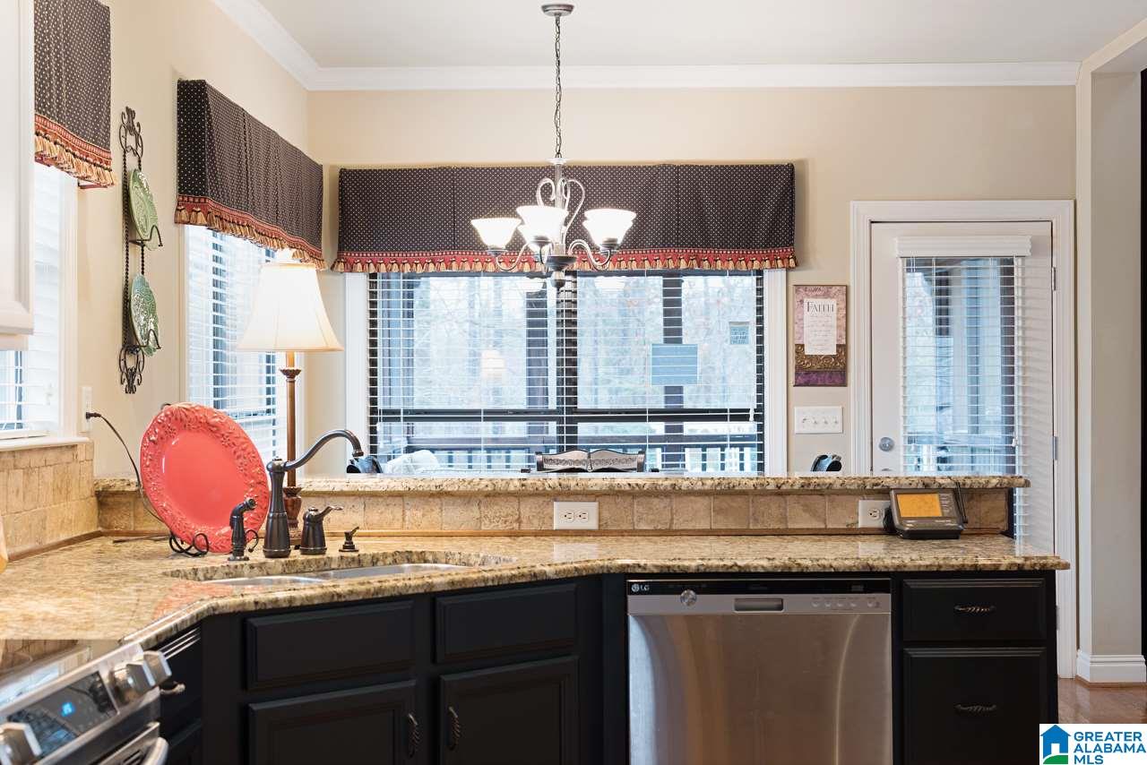 504 North Grande View Trail Alabaster, AL 35114 - Photo 16 of 50