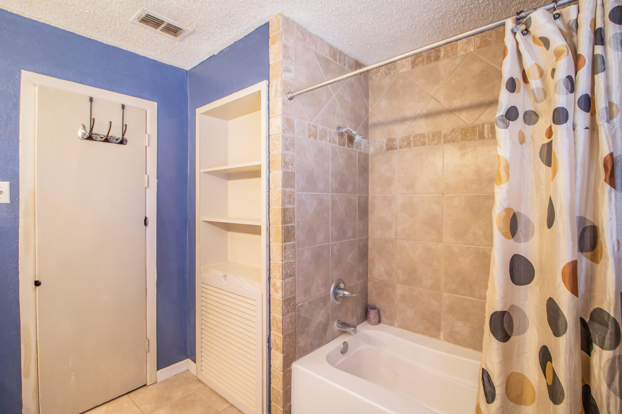 5016 15th Street Lubbock, TX 79416 - Photo 19 of 25 IMG_6887