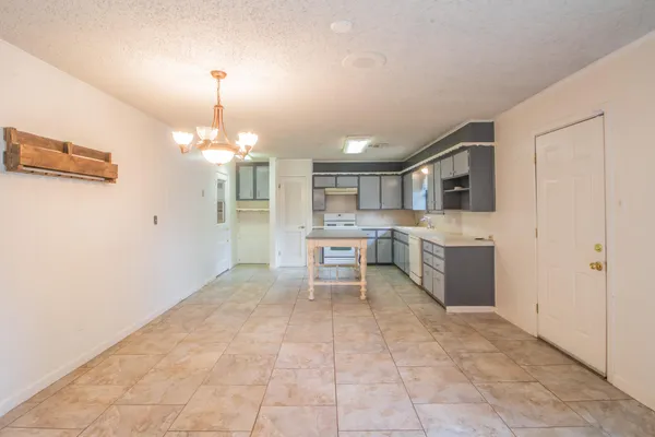 $229,500 | 5016 15th Street, Lubbock, TX 79416