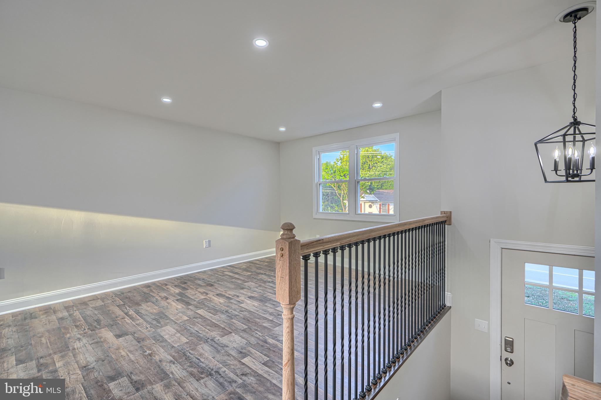 7518 Harmans Road Harmans, MD 21077 - Photo 4 of 42