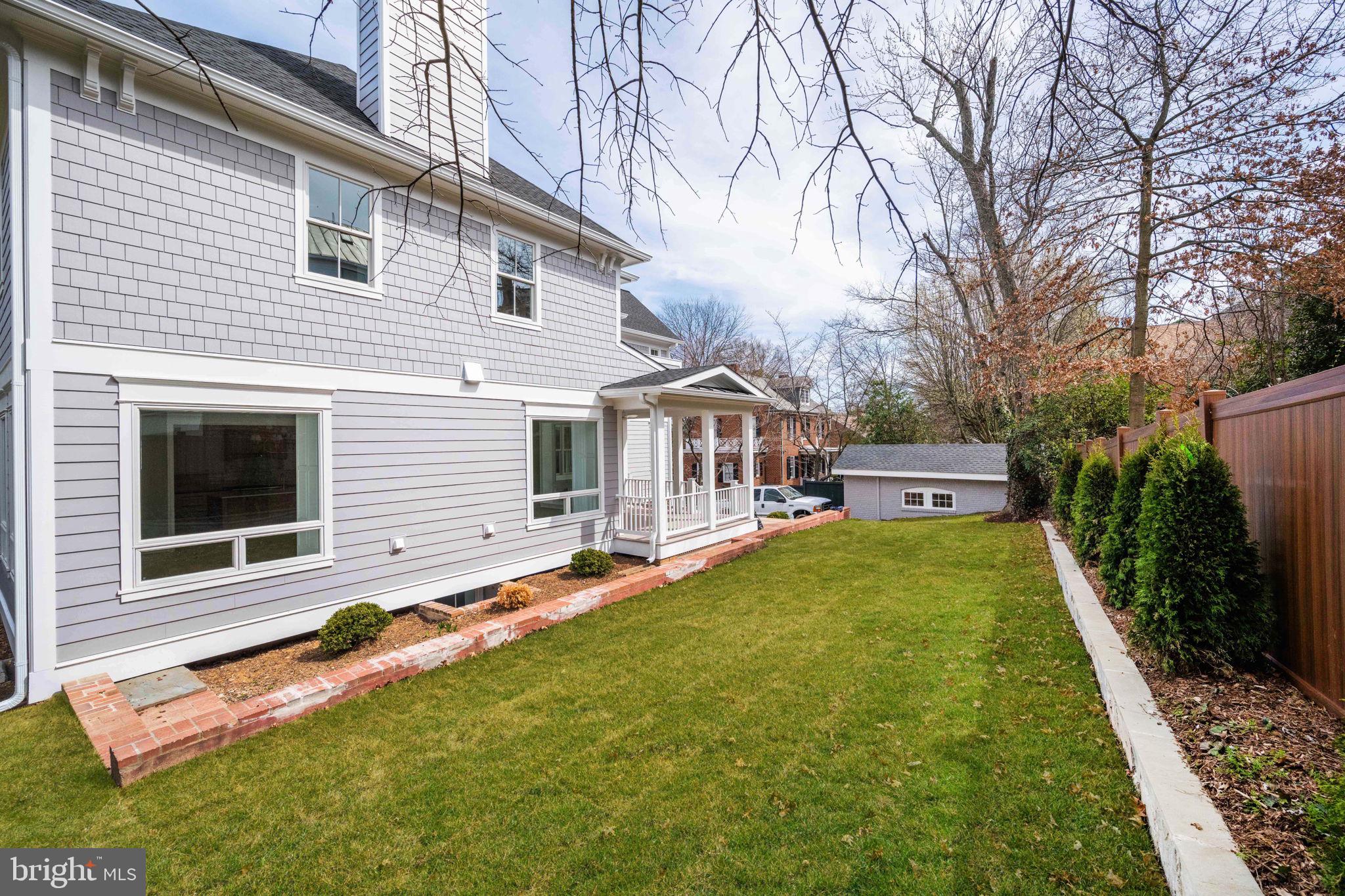 414 Rucker Place Alexandria, VA 22301 - Photo 122 of 135 Back Yard
