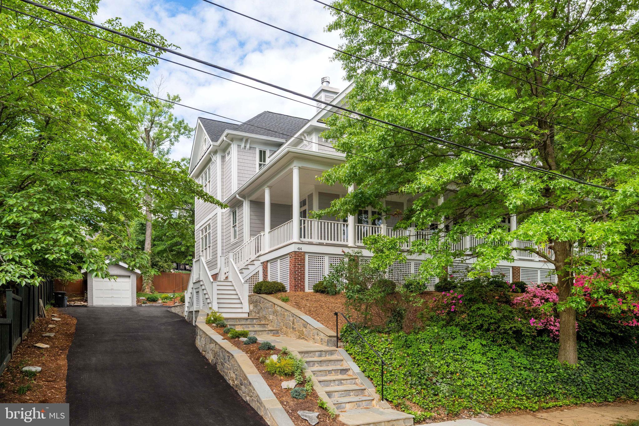 414 Rucker Place Alexandria, VA 22301 - Photo 4 of 135