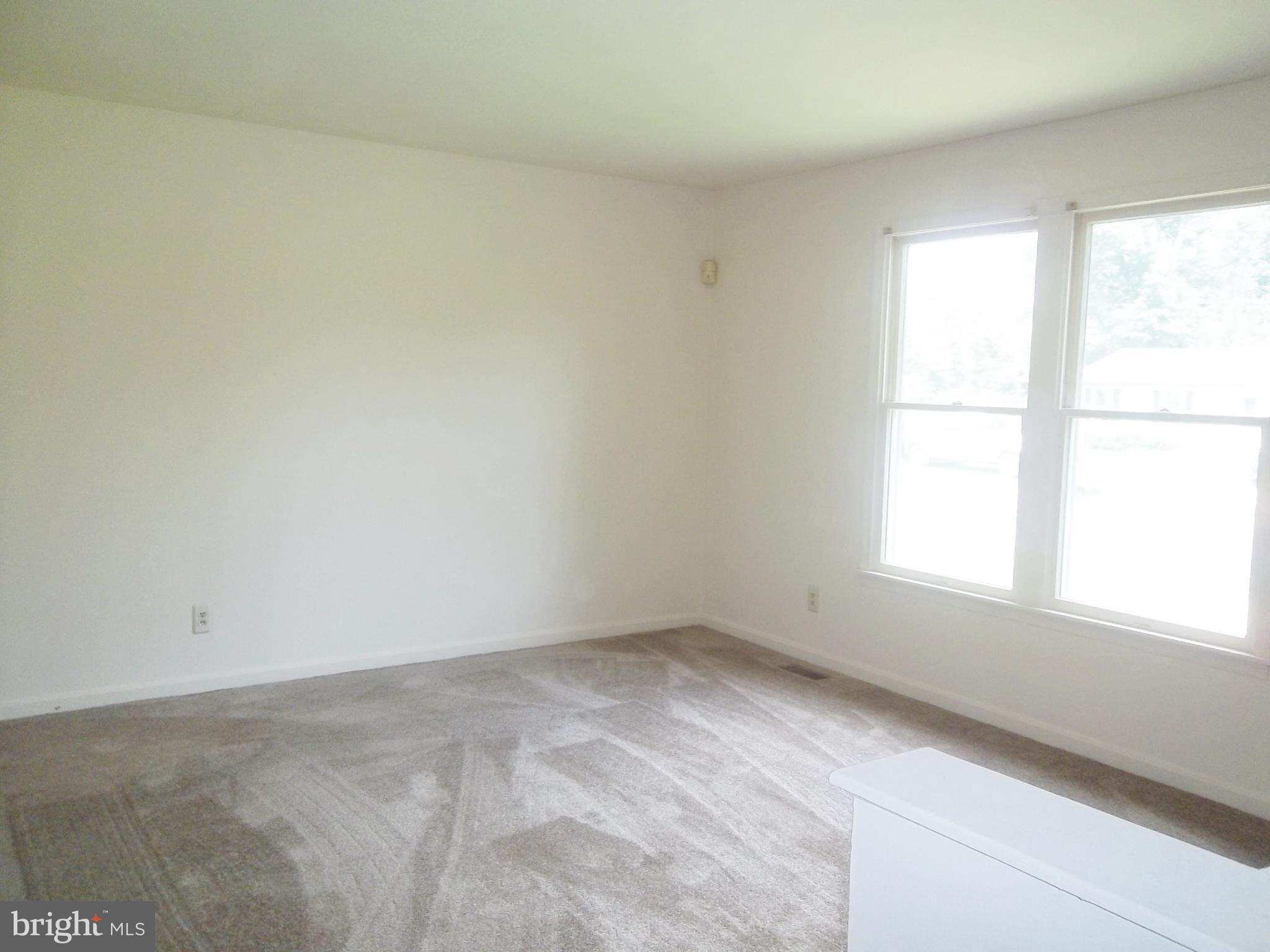 267 Sycamore Road Elkton, MD 21921 - Photo 6 of 11 Kitchen