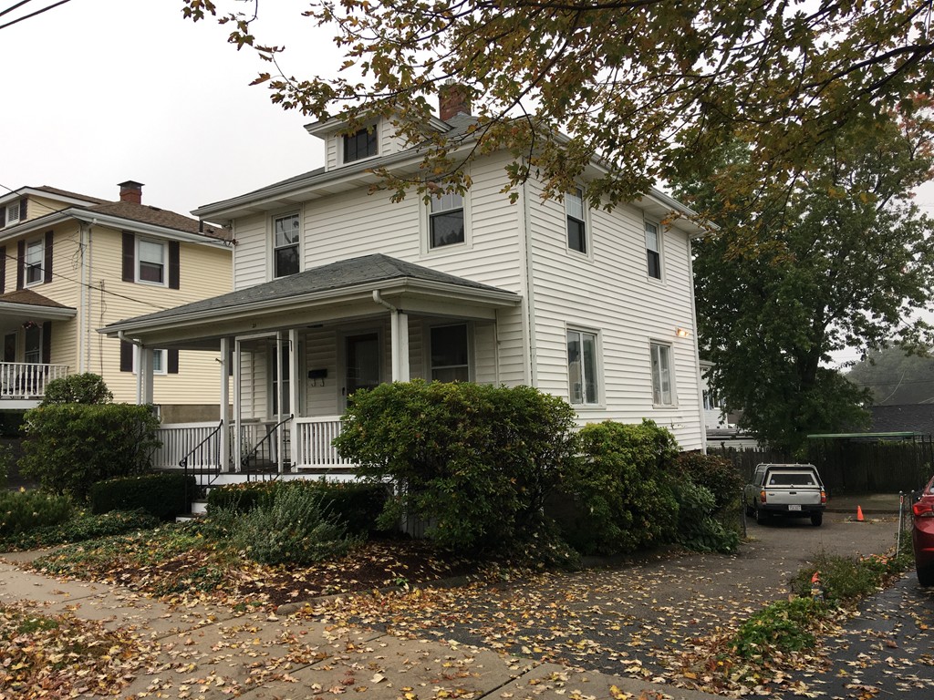 21 Chickatabot Road Quincy, MA 02169 - Photo 3 of 24 Gallery Image 3