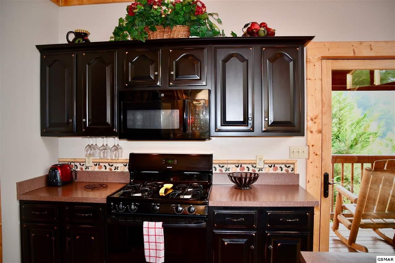 3539 Sugar Maple Loop Road Sevierville, TN 37862 - Photo 17 of 36 Gallery Image 17
