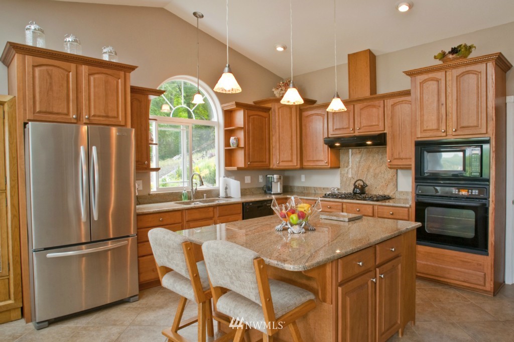 1015 Turkey Road Northwest Olympia, WA 98502 - Photo 11 of 25 Gallery Image 11