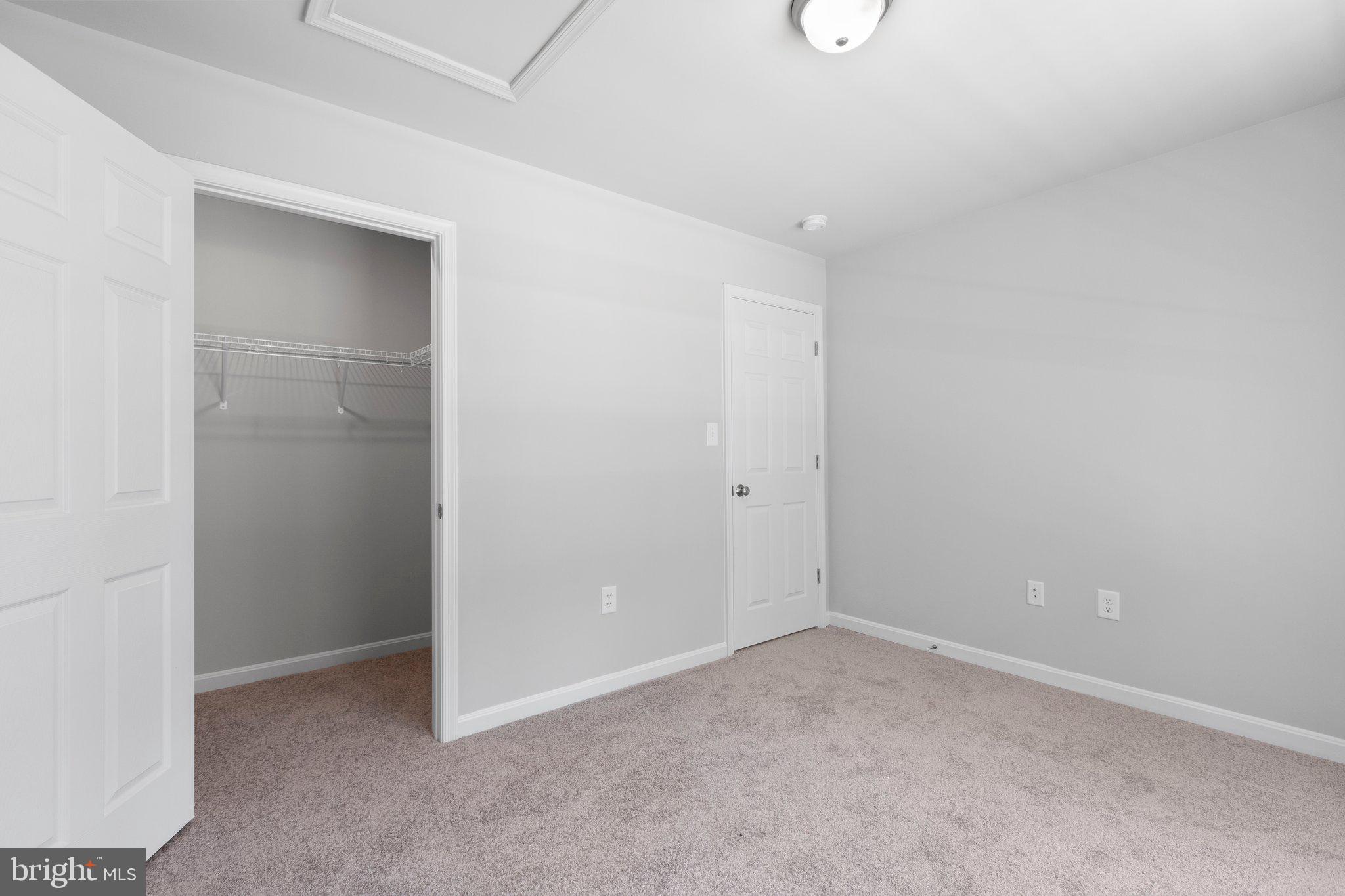69 Pinewood Lane, Unit L18 Colonial Beach, VA 22443 - Photo 10 of 28 a view of an empty room