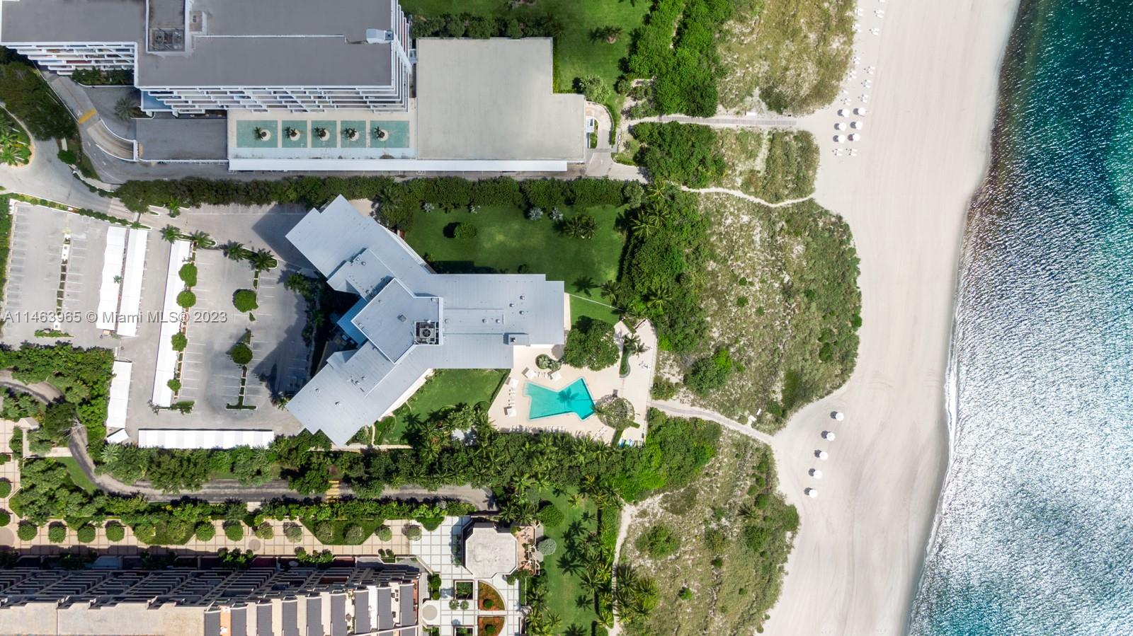 200 Ocean Ln Drive, Unit 703 Key Biscayne, FL 33149 - Photo 25 of 26 an aerial view of residential house with outdoor space and parking
