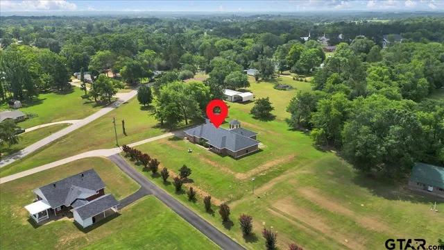 $369,999 | 13315 County Road 434, Tyler, TX 75704