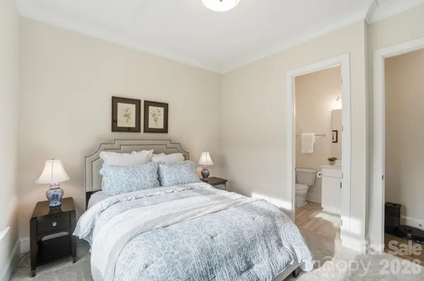 $975,000 | 805 Lakeforest Drive, Belmont, NC 28012