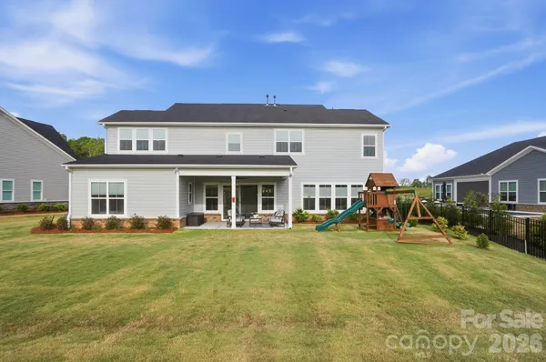 $975,000 | 805 Lakeforest Drive, Belmont, NC 28012
