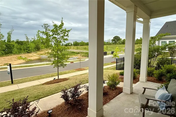 $975,000 | 805 Lakeforest Drive, Belmont, NC 28012