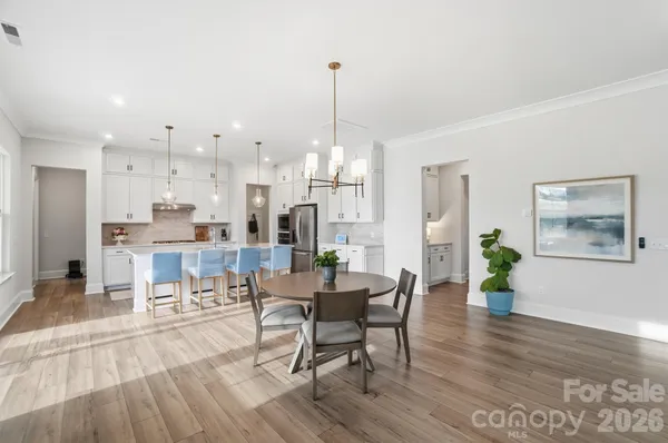 $975,000 | 805 Lakeforest Drive, Belmont, NC 28012