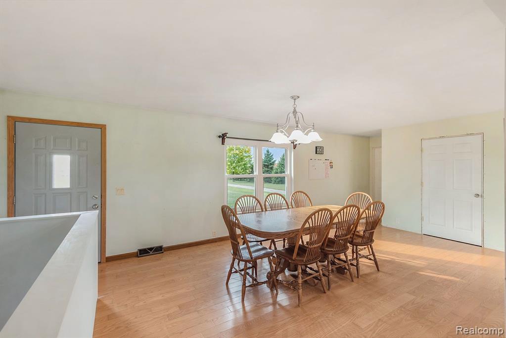 12121 Bird Road Gaines, MI 48436 - Photo 12 of 26