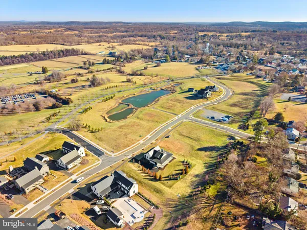$2,950,000 | 505 Martingale Ridge Drive, Middleburg, VA 20117
