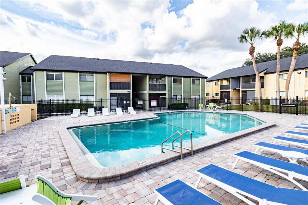 916 Lake Destiny Road, Unit E Altamonte Springs, FL 32714 - Photo 16 of 26