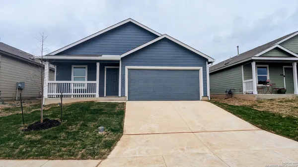 $1,750 | 12907 Rosemary Bend, St. Hedwig, TX 78152