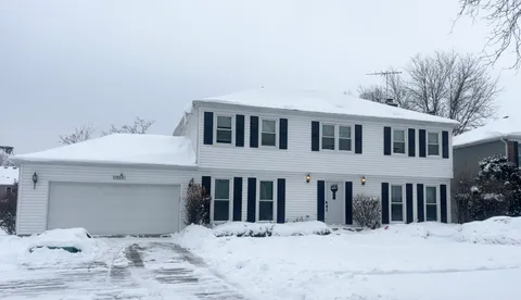 $650,000 | 1565 Brittany Lane, Hoffman Estates, IL 60192