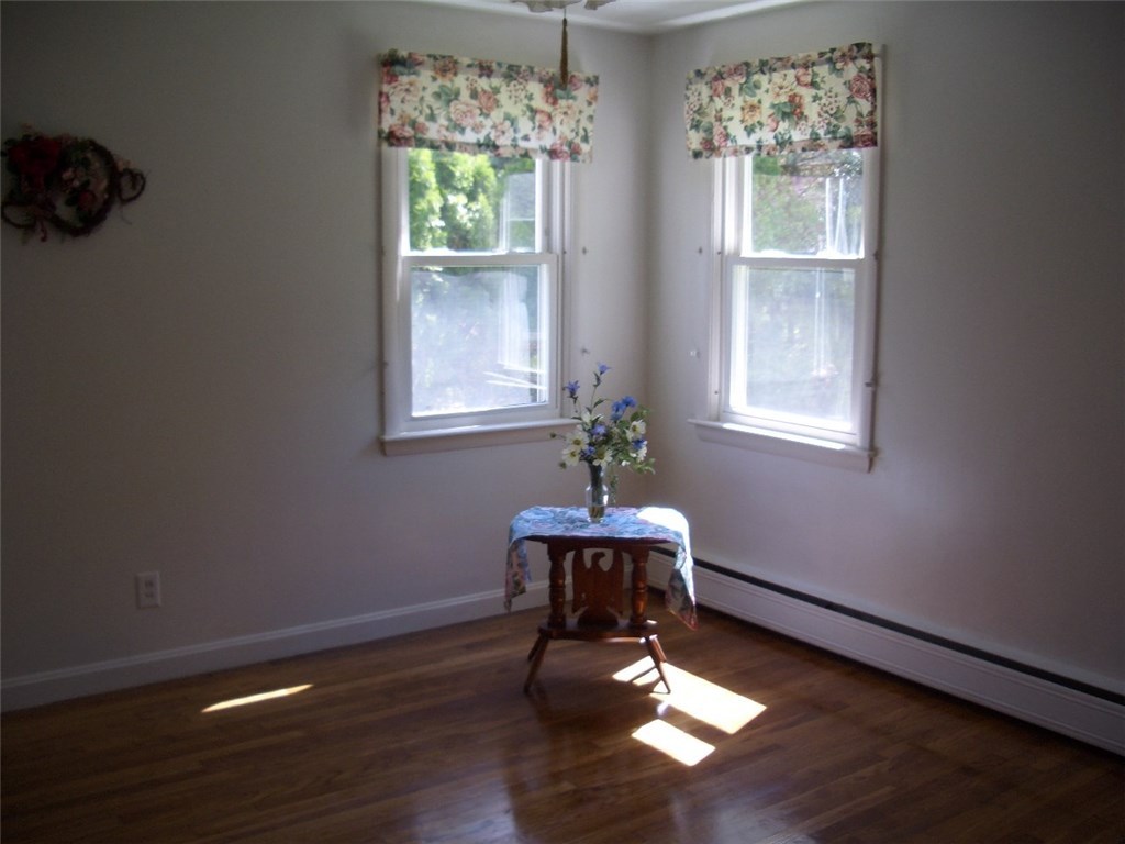 164 Mattity Road North Smithfield, RI 02896 - Photo 13 of 19 Gallery Image 13