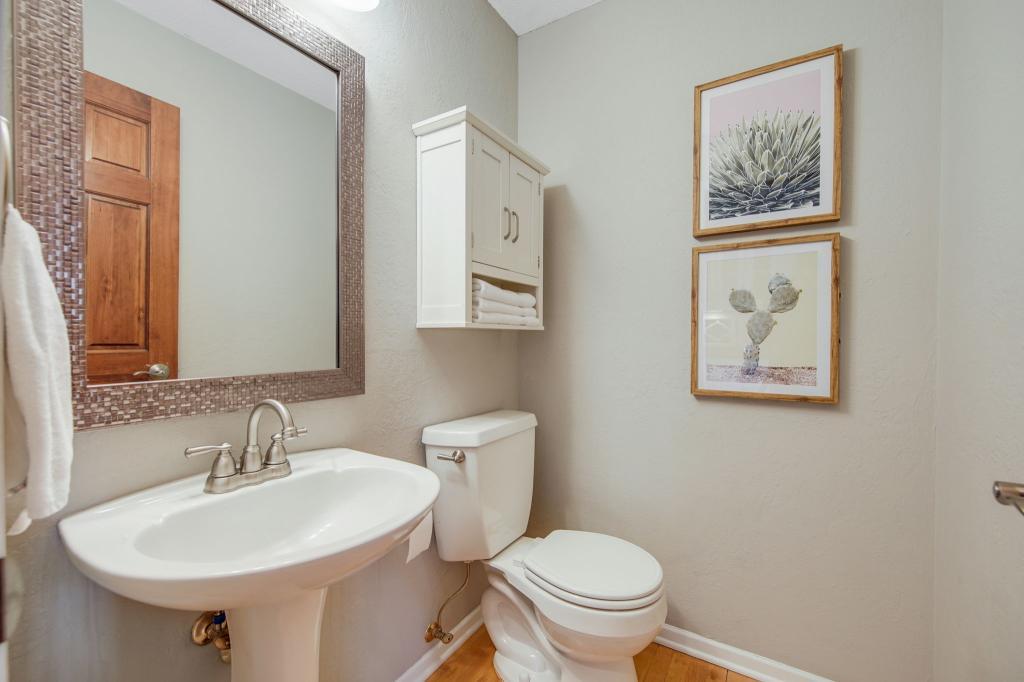 18964 Wynnfield Road Eden Prairie, MN 55347 - Photo 17 of 51 Gallery Image 17