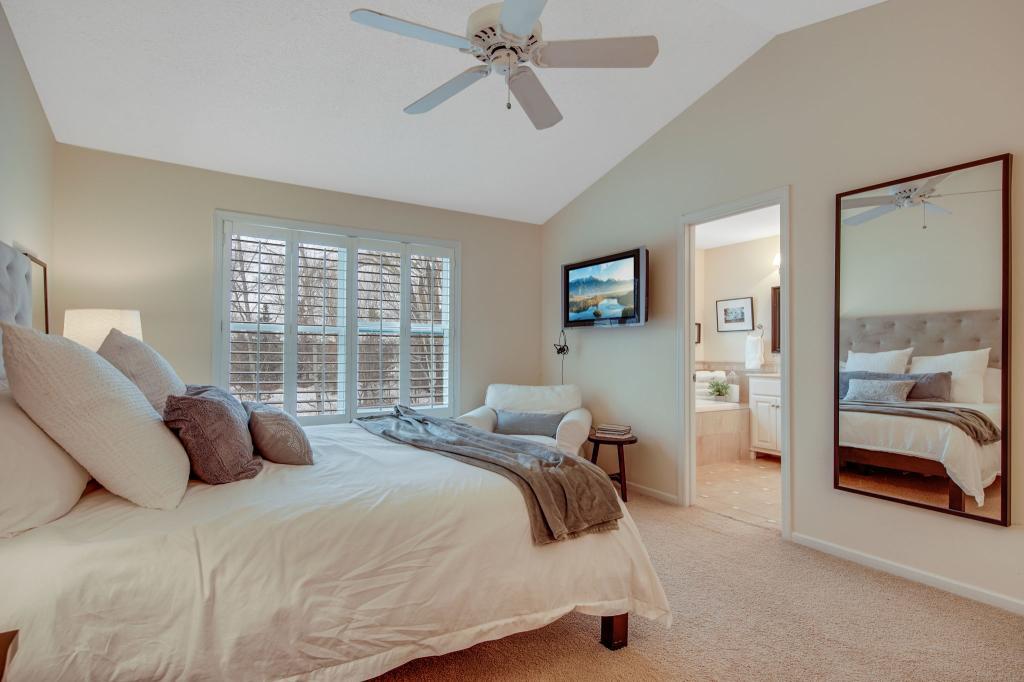 18964 Wynnfield Road Eden Prairie, MN 55347 - Photo 20 of 51 Gallery Image 20