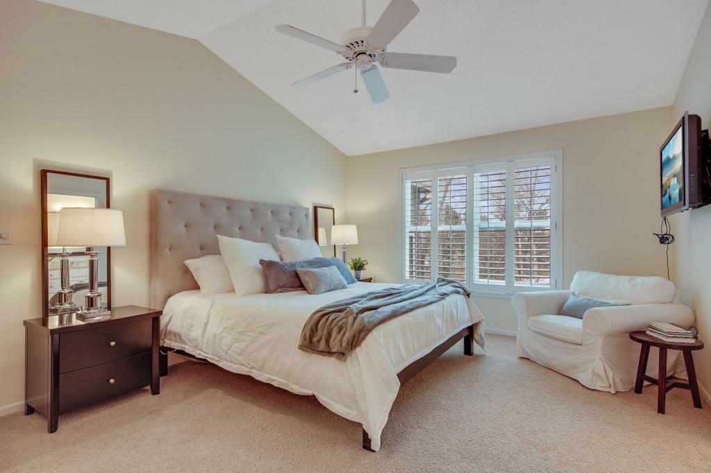 18964 Wynnfield Road Eden Prairie, MN 55347 - Photo 21 of 51 Gallery Image 21