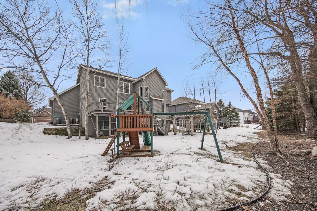 18964 Wynnfield Road Eden Prairie, MN 55347 - Photo 44 of 51 Gallery Image 44