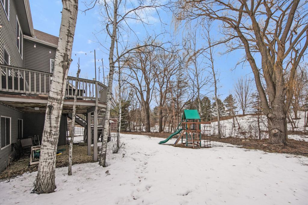 18964 Wynnfield Road Eden Prairie, MN 55347 - Photo 45 of 51 Gallery Image 45