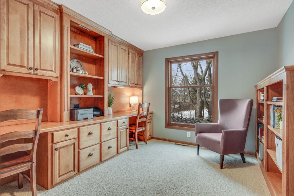 18964 Wynnfield Road Eden Prairie, MN 55347 - Photo 7 of 51 Gallery Image 7