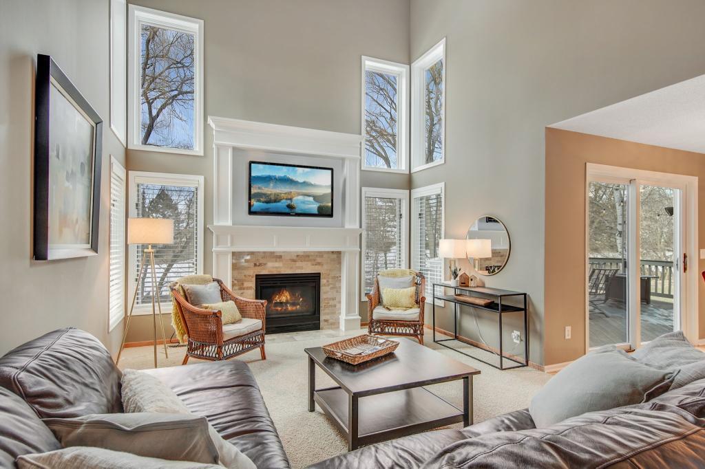 18964 Wynnfield Road Eden Prairie, MN 55347 - Photo 8 of 51 Gallery Image 8