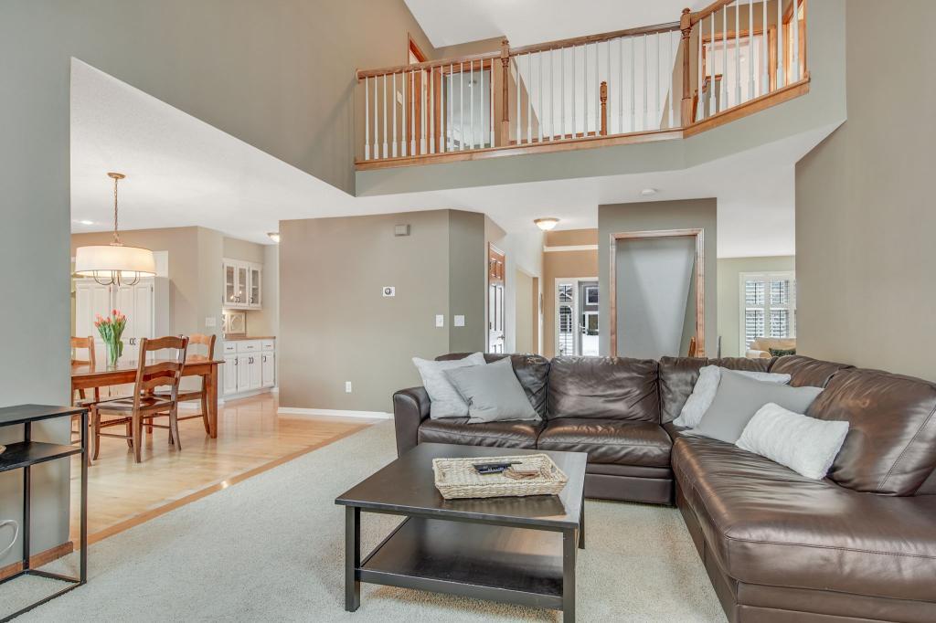 18964 Wynnfield Road Eden Prairie, MN 55347 - Photo 9 of 51 Gallery Image 9