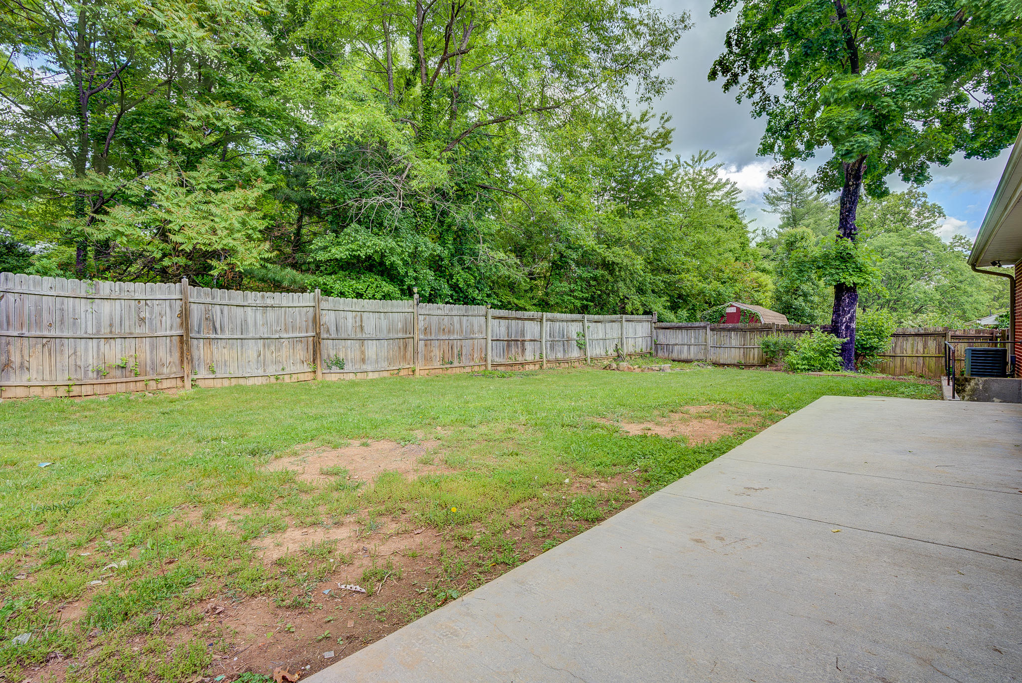 3514 Robyn Road Southwest Roanoke, VA 24015 - Photo 24 of 29 Backyard