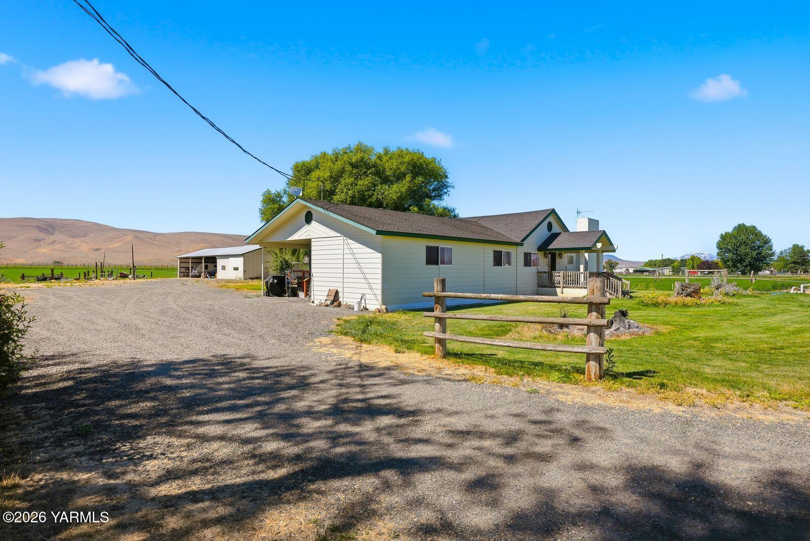 10555 Ashue Road Toppenish, WA 98948 - Photo 44 of 57 10555 Ashue Rd 044