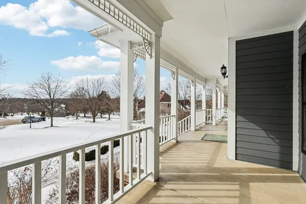 $798,000 | 2904 Fox Knoll Court, Johnsburg, IL 60051