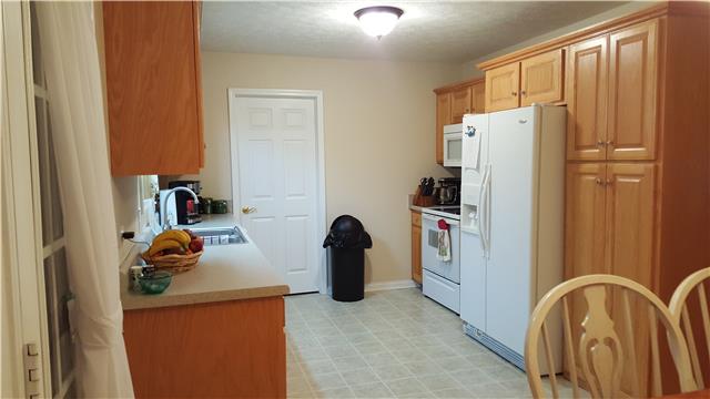 124 Jack Porter Road Lafayette, TN 37083 - Photo 6 of 15 Gallery Image 6
